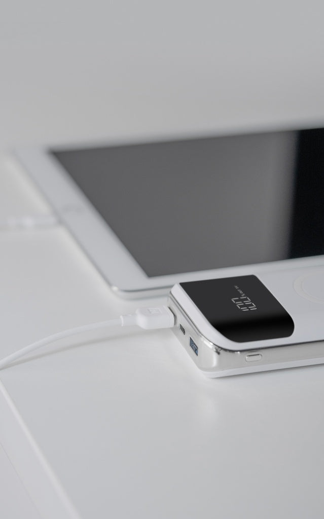 MOMAX Q.POWER AIR 2+ 20000mAh WIRELESS POWER BANK MOMAX Q.POWER AIR 2+ 20000mAh WIRELESS POWER BANK