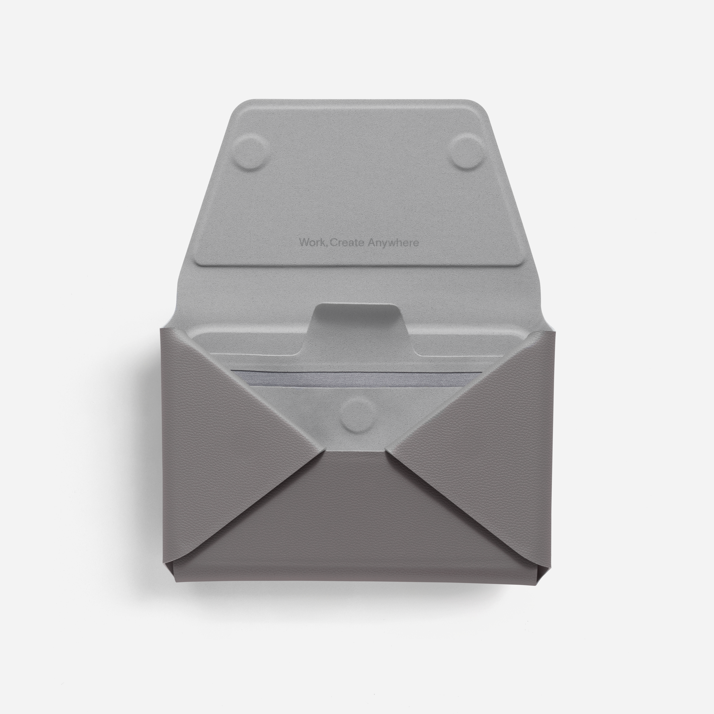 MOFT Snap Field Wallet Stand - Taupe MOFT Snap Field Wallet Stand - Taupe