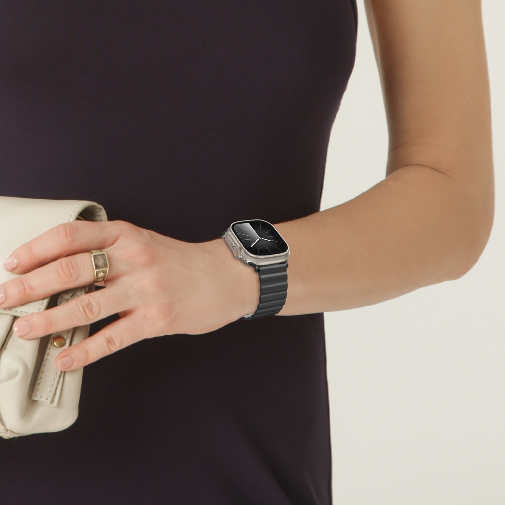 AMAZING THING GLAMOUR SENSE LEATHER BAND WITH TITANLINK FOR APPLE WATCH (All Sizes) AMAZING THING GLAMOUR SENSE LEATHER BAND WITH TITANLINK FOR APPLE WATCH (All Sizes)