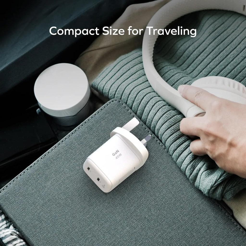 Momax 1-charge 45W 2-Port GaN Charger - 2 USB C Port - White Momax 1-charge 45W 2-Port GaN Charger - 2 USB C Port - White