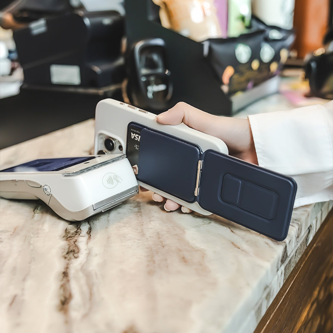 MOFT Snap Invisible Phone Tripod with Wallet (MOVAS) MOFT Snap Invisible Phone Tripod with Wallet (MOVAS)