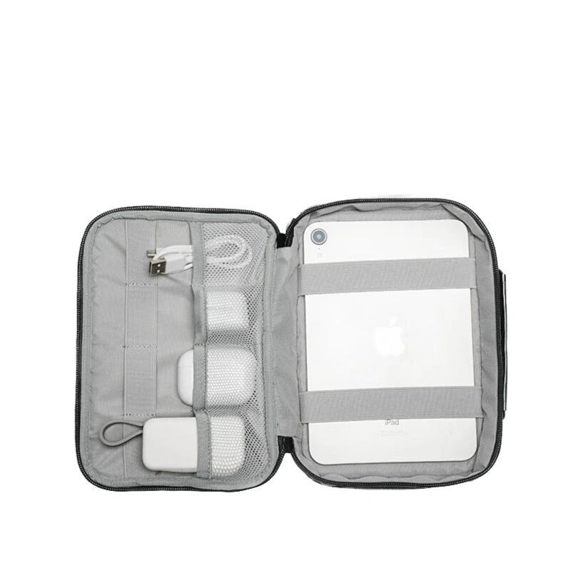 Momax 1-world Organiser Tech Kit - Grey Momax 1-world Organiser Tech Kit - Grey