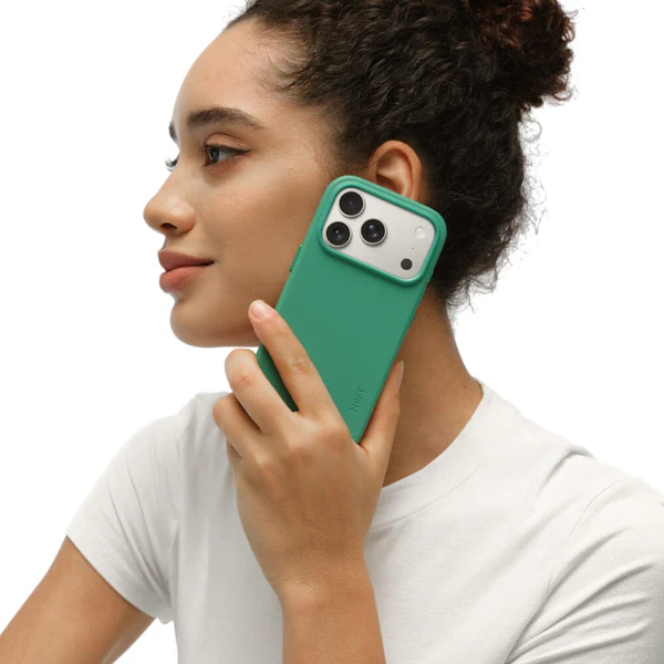MOFT Snap Phone Case for iPhone 17 Pro - Oz Green MOFT Snap Phone Case for iPhone 17 Pro - Oz Green