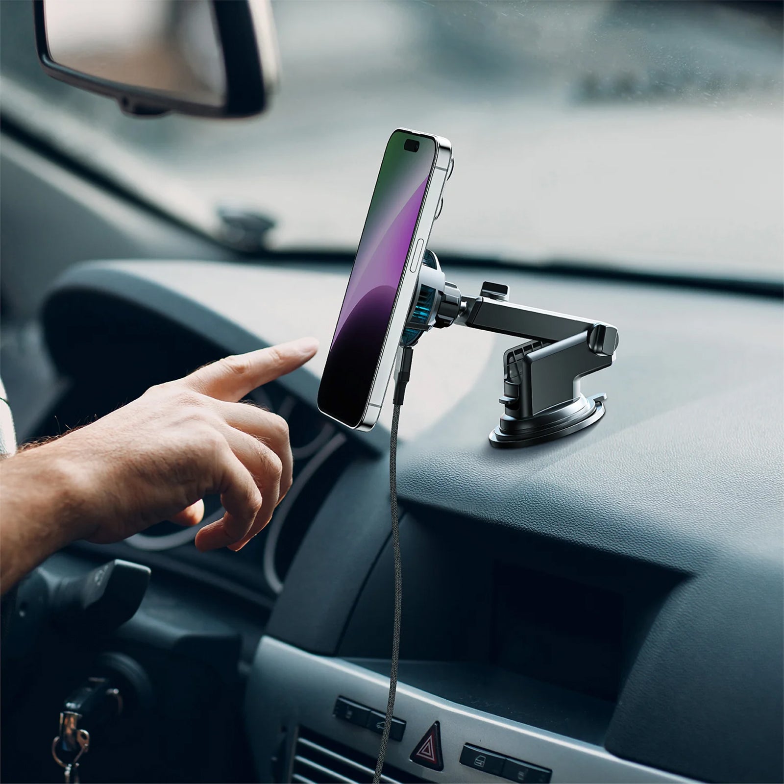 Amazingthing Thermo-cooling Mag 15w Car Mount With 1.2m Usb-c to Usb-c Cable Amazingthing Thermo-cooling Mag 15w Car Mount With 1.2m Usb-c to Usb-c Cable