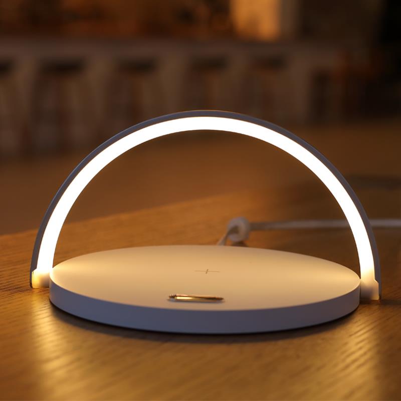 Rako Soul Night Table Lamp With Wireless 10W Fast Charging Rako Soul Night Table Lamp With Wireless 10W Fast Charging